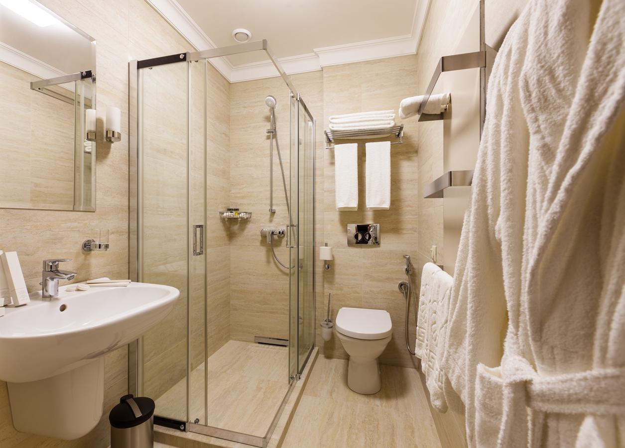 Crystal Hotel Киев Екстериор снимка