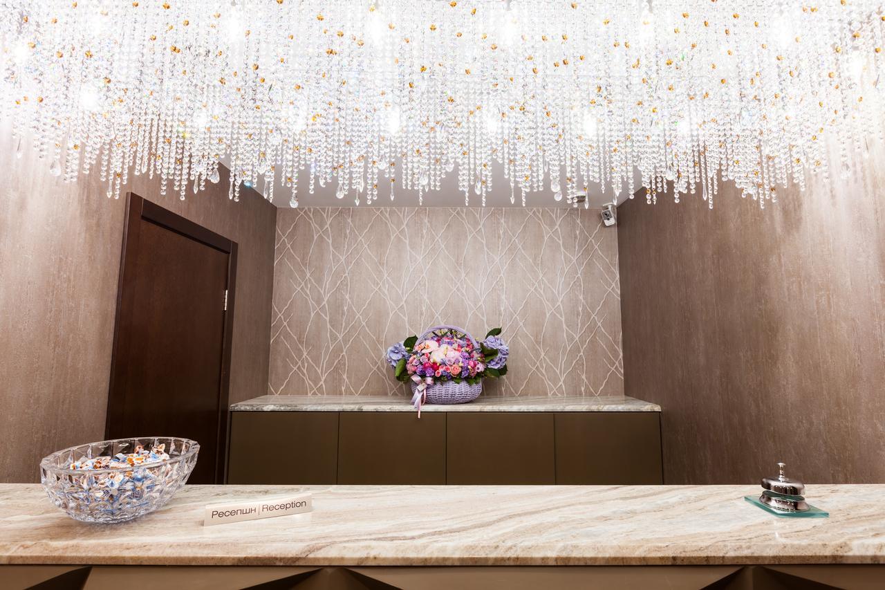 Crystal Hotel Киев Екстериор снимка